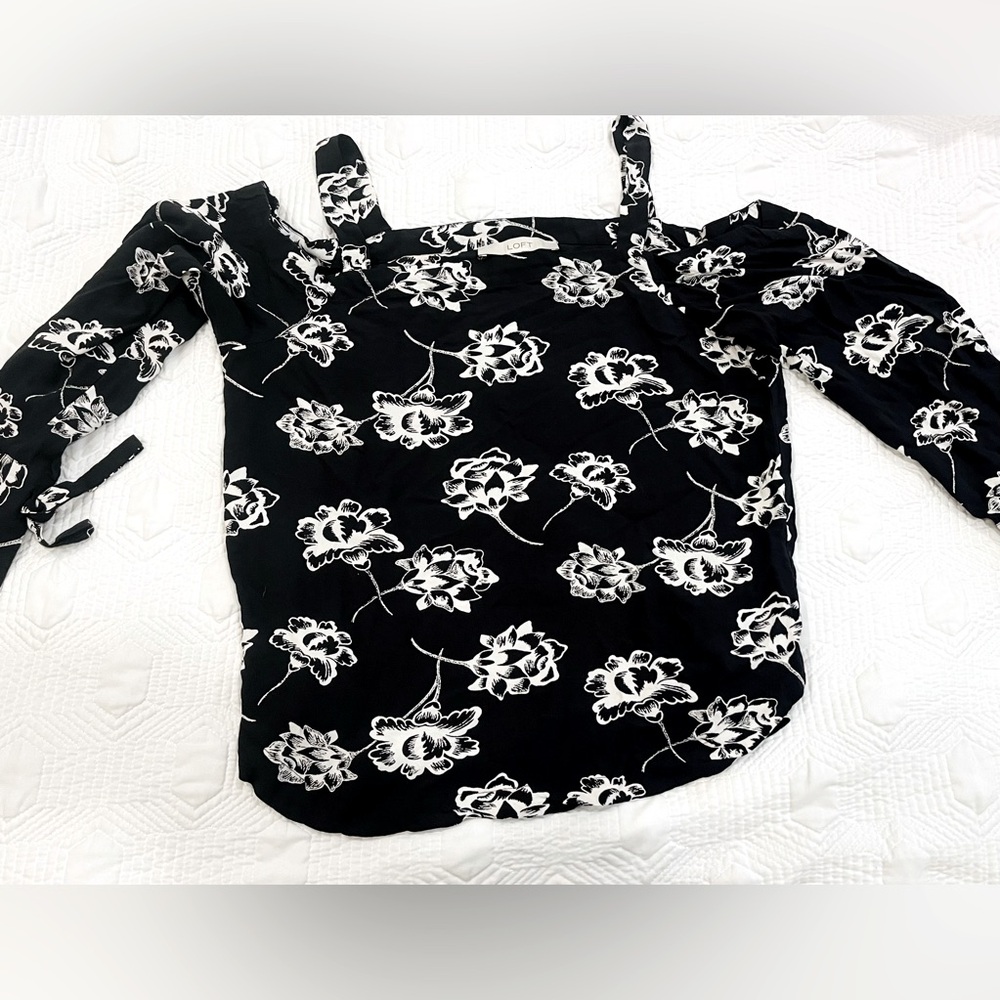 LOFT Floral Black and White Top
